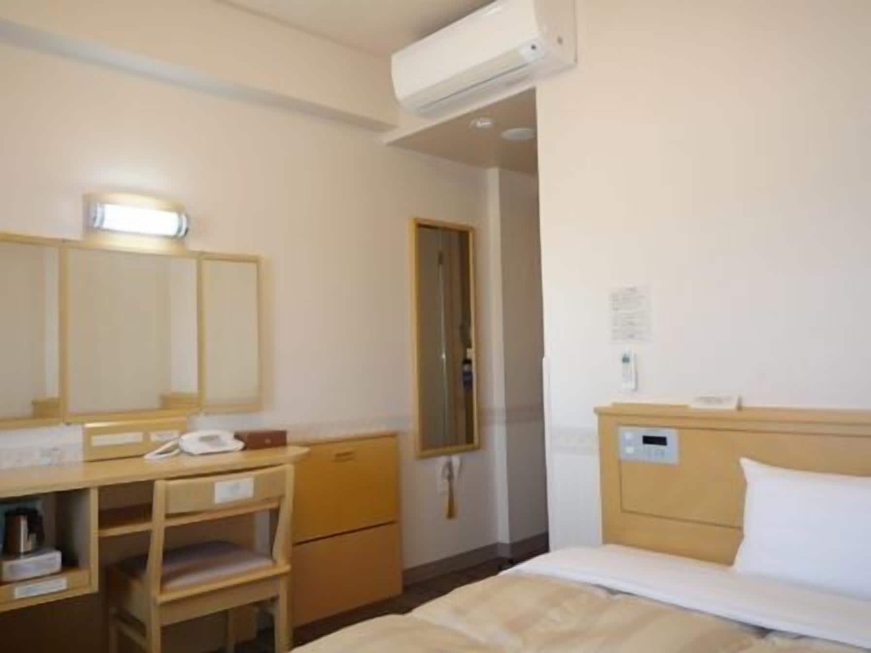 Route-inn Nahatomariko Hotel 3*